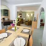 شقة فندقية Ona El Marques 4*