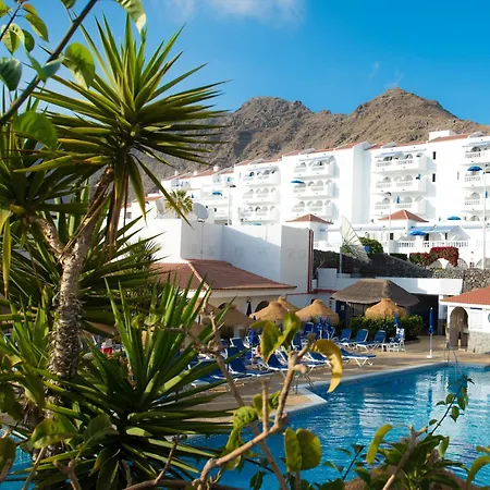 Ona El Marques Hotel apartamentowy 4*