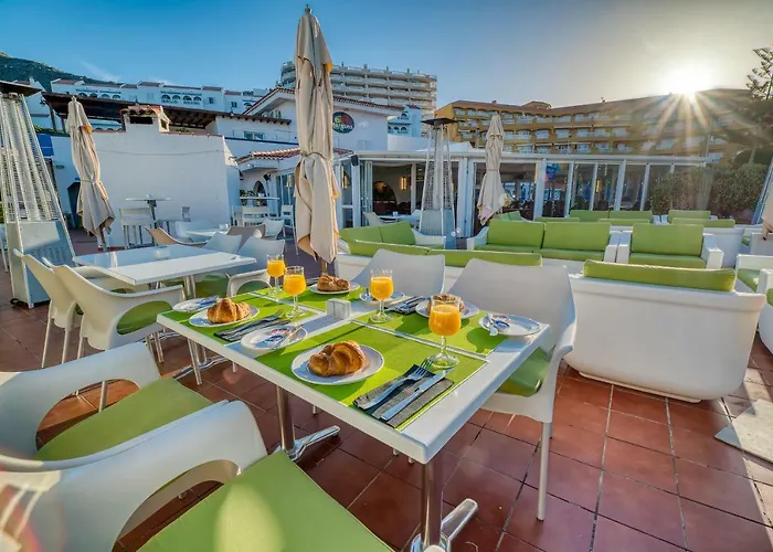 Ona El Marques Hotel apartamentowy