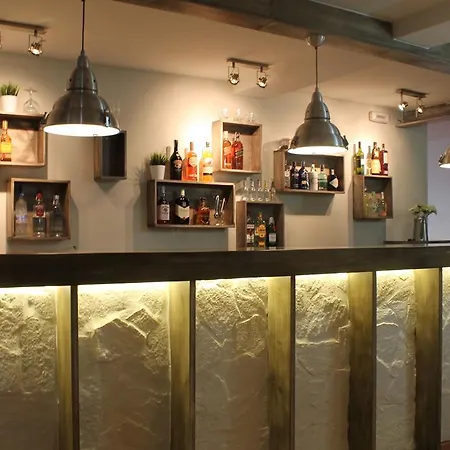 アパートホテル オナ エル マルケス プエルト・デ・サンティアゴ