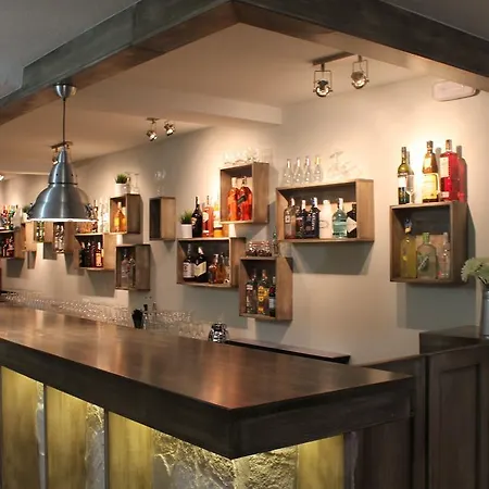 アパートホテル オナ エル マルケス