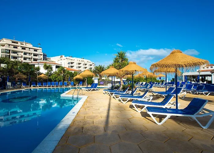 Ona El Marques Aparthotel 4*