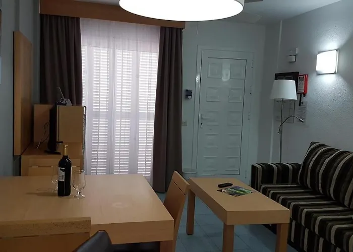 Apartmanhotel Ona El Marques 4*