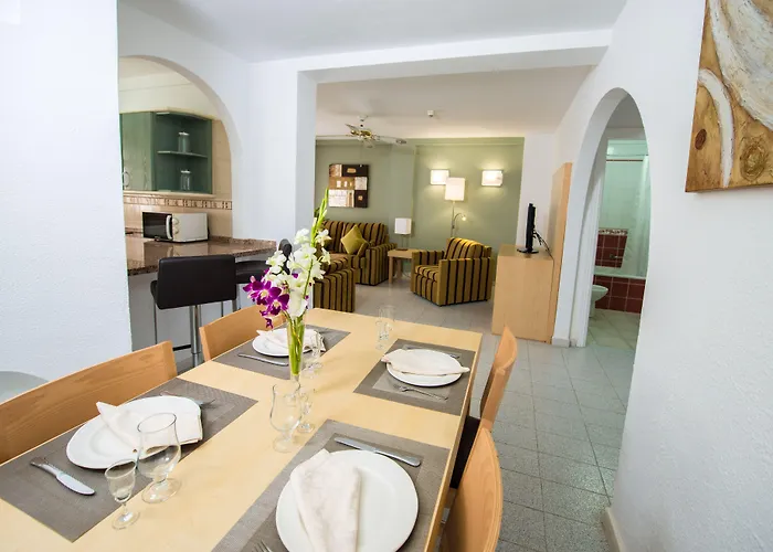 Apartmanhotel Ona El Marques 4*